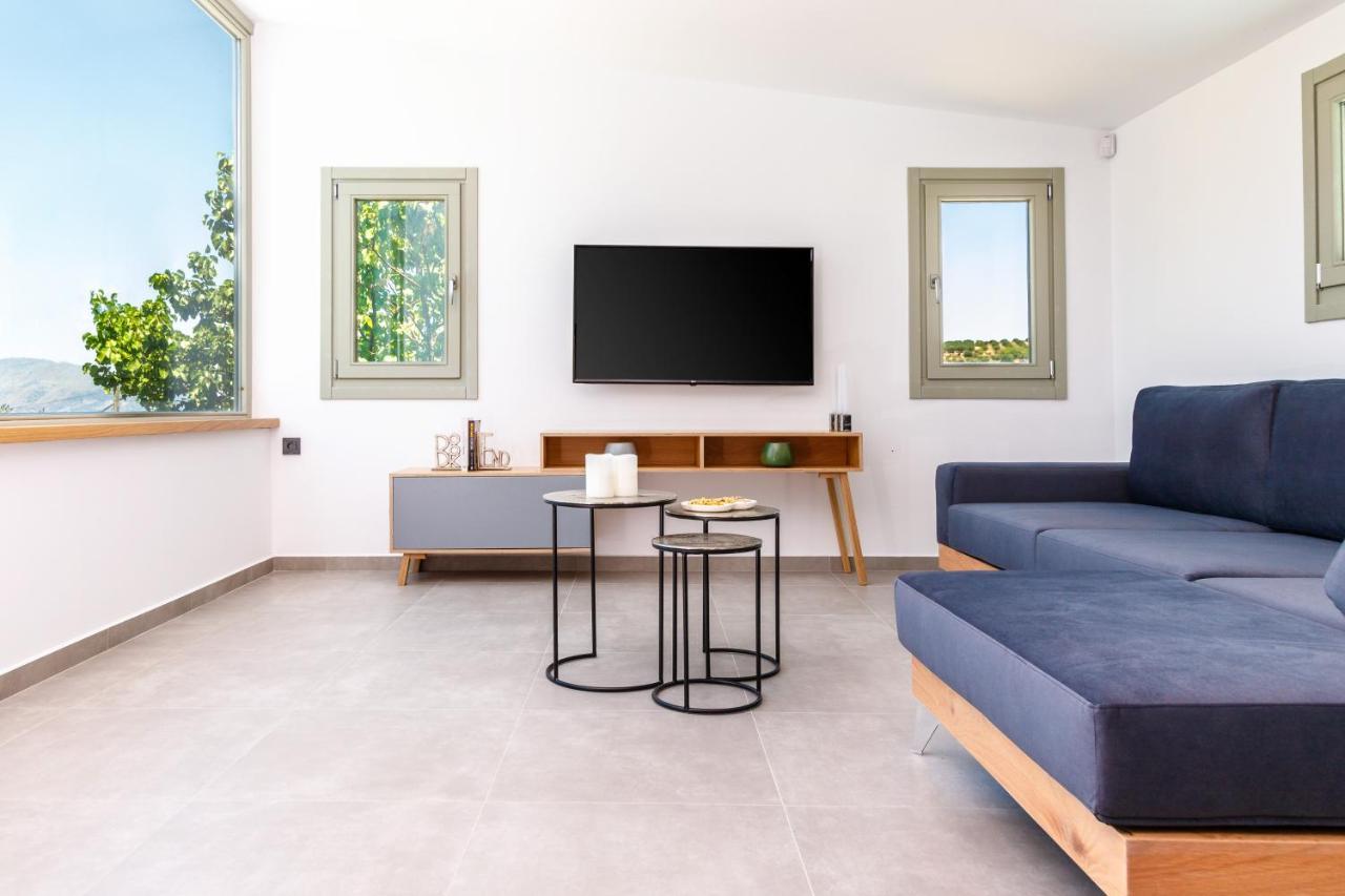 Villa Evrithea Kallergiana Bagian luar foto