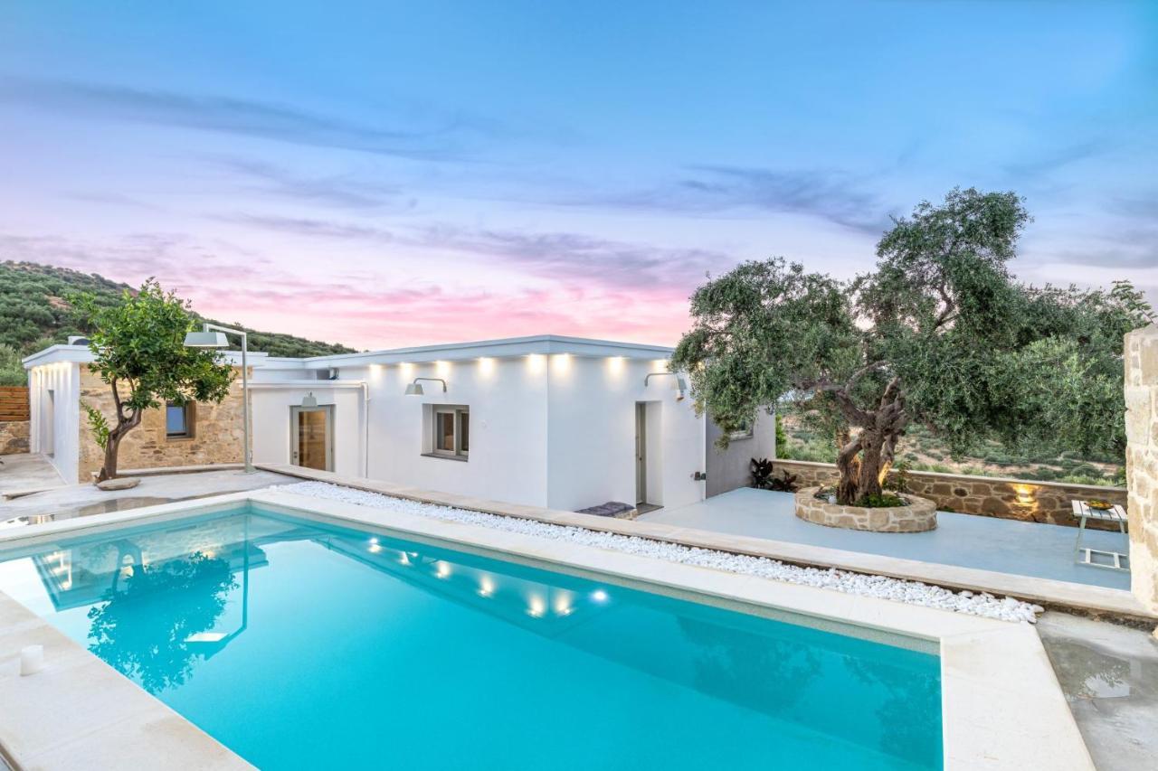Villa Evrithea Kallergiana Bagian luar foto